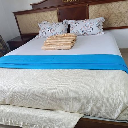 Santa Maria Hotel 恩德培 外观 照片